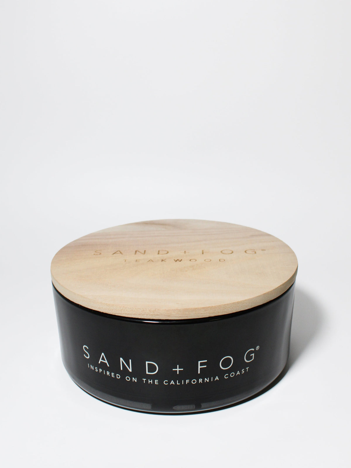 Elegant Teakwood 34 oz scented candle