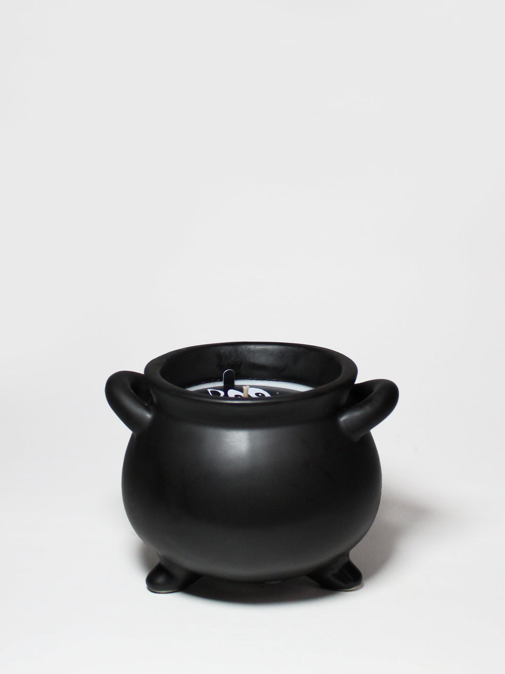 Elegant Witches Brew 14 oz scented candle