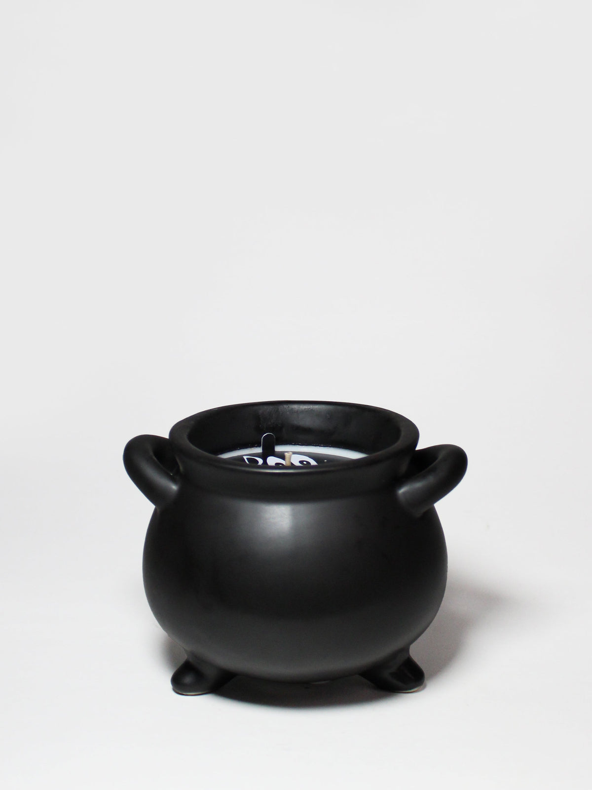 Elegant Witches Brew 14 oz scented candle