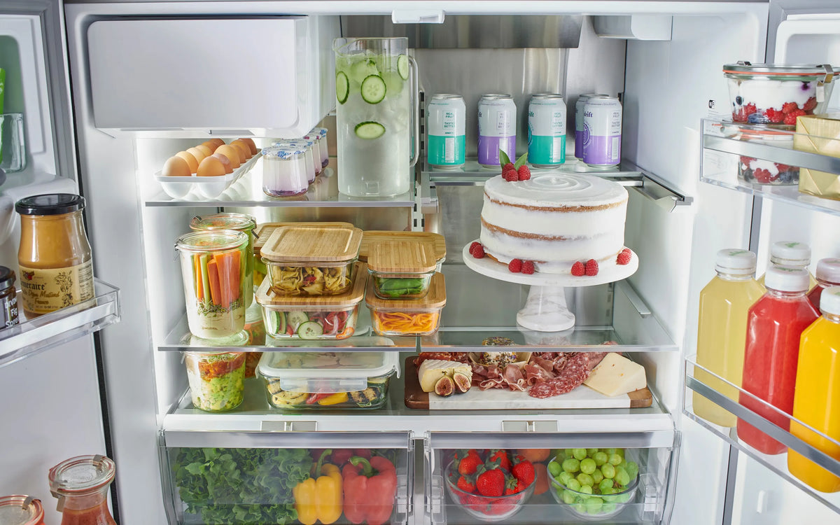 Bosch B36FD52SNS 500 Series French Door Bottom Mount Refrigerator 36'' Stainless steel (with anti-fingerprint). Total No Frost