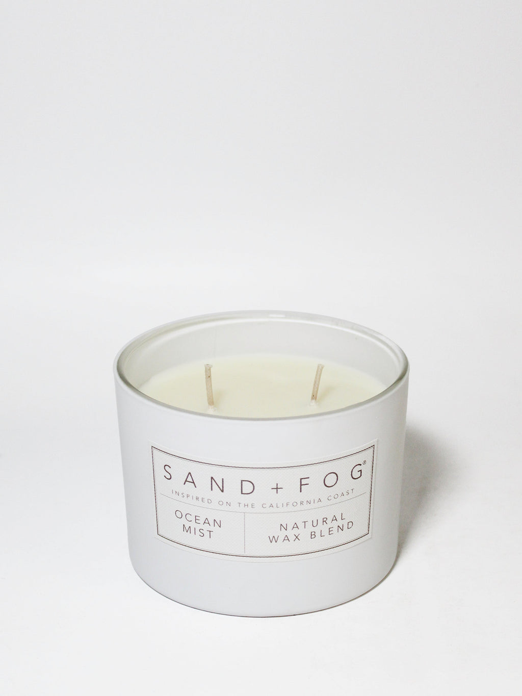 Elegant Ocean Mist 12 oz scented candle