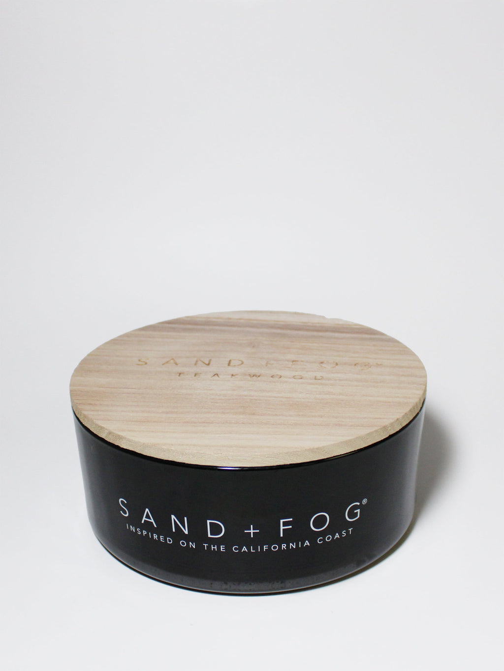 Elegant Teakwood 34 oz scented candle