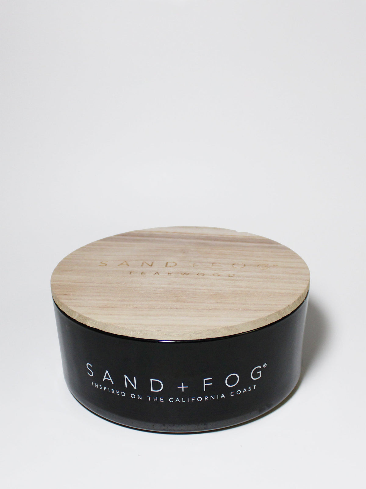 Elegant Teakwood 34 oz scented candle