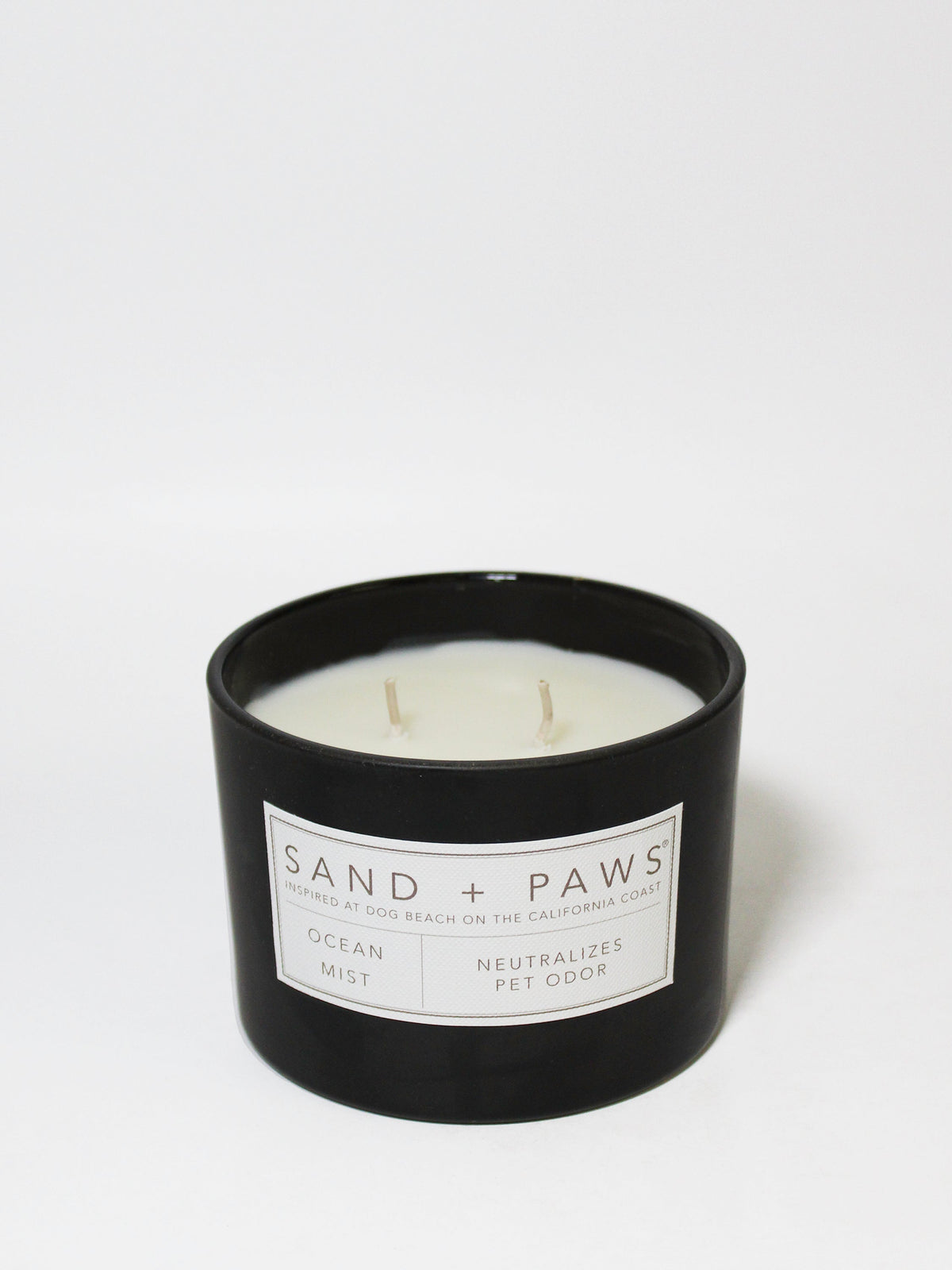 Elegant Sand + Paws Ocean Mist 12 oz scented candle