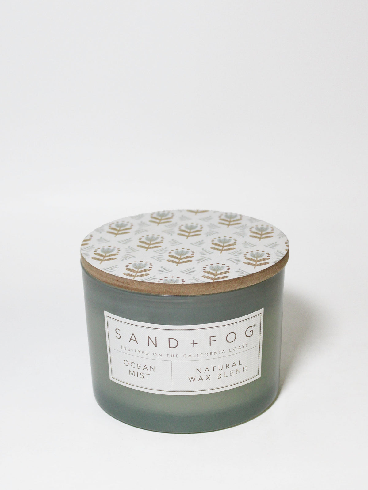 Elegant Ocean Mist 12 oz scented candle