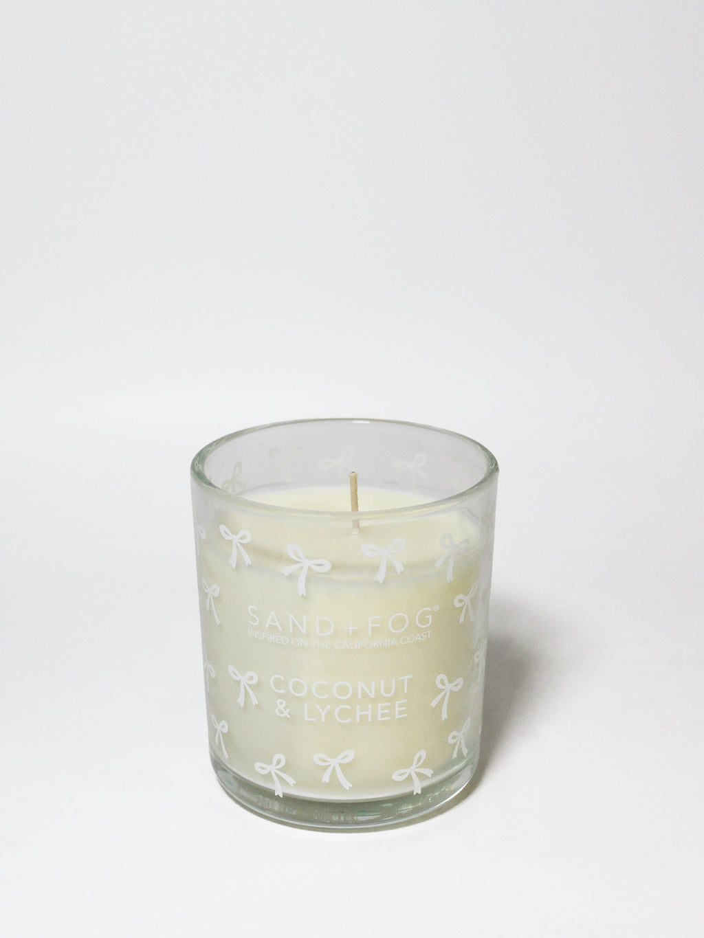 Elegant Coconut & Lychee 10 oz scented candle