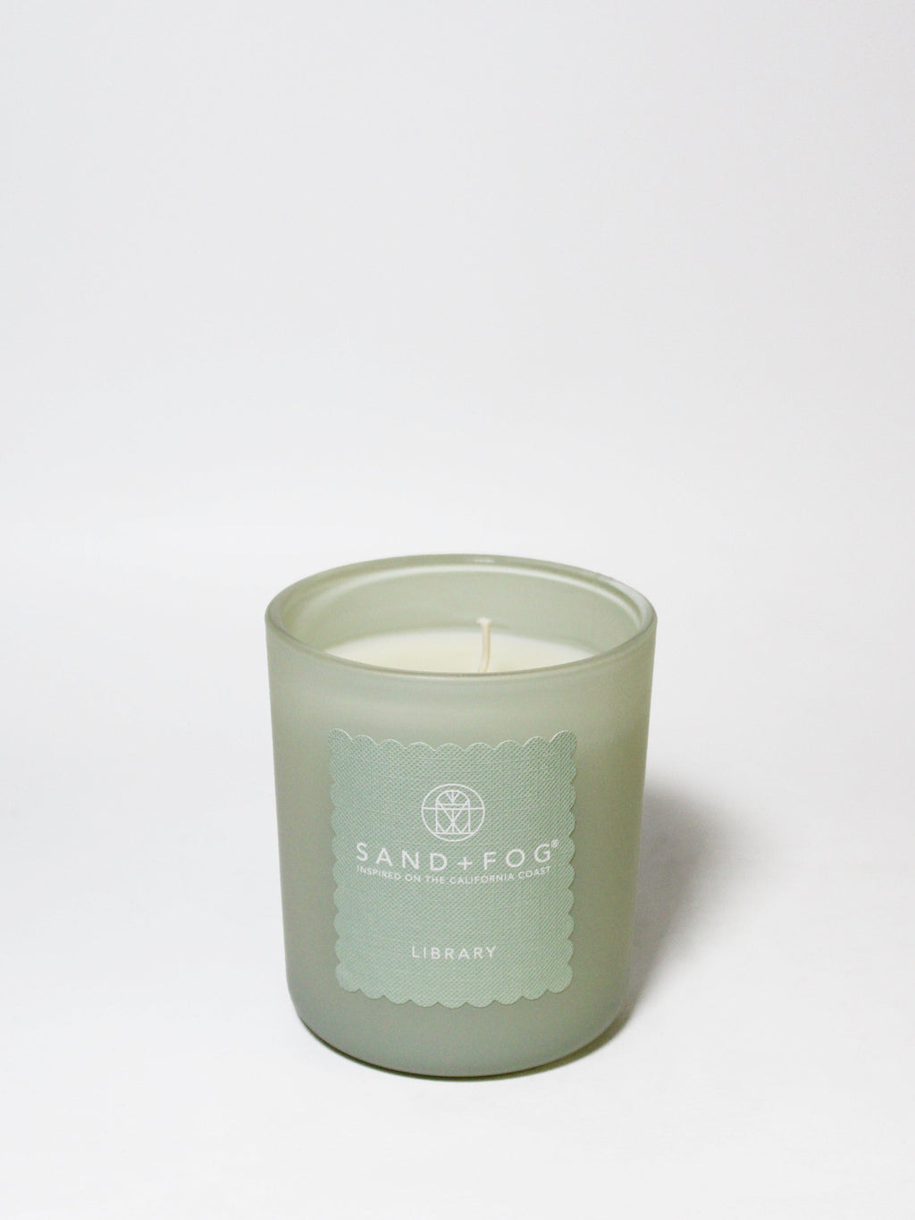 Elegant Library 10 oz scented candle