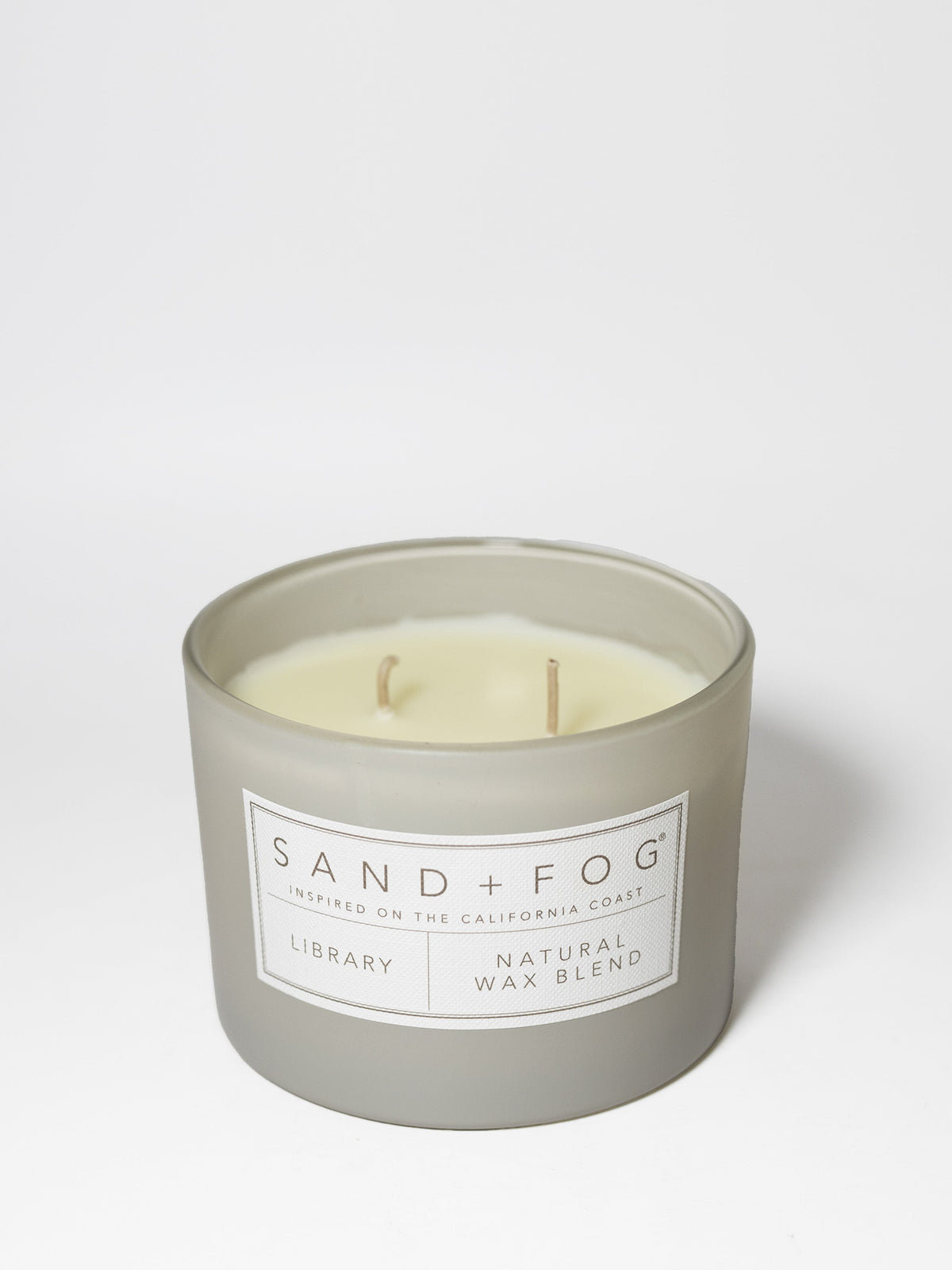 Elegant Library 12 oz scented candle