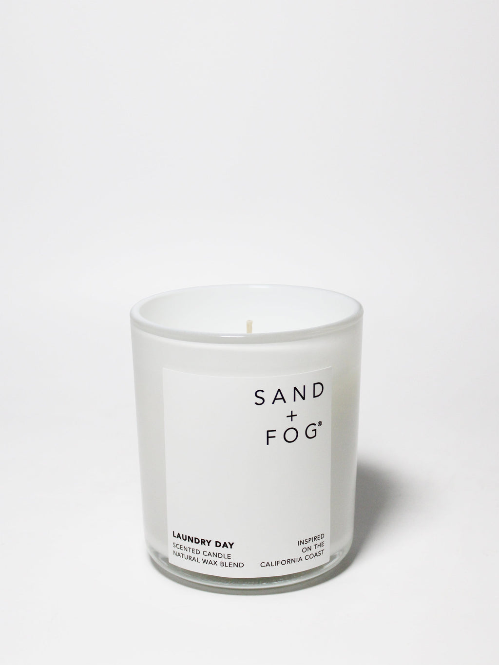 Elegant Laundry Day 10 oz scented candle
