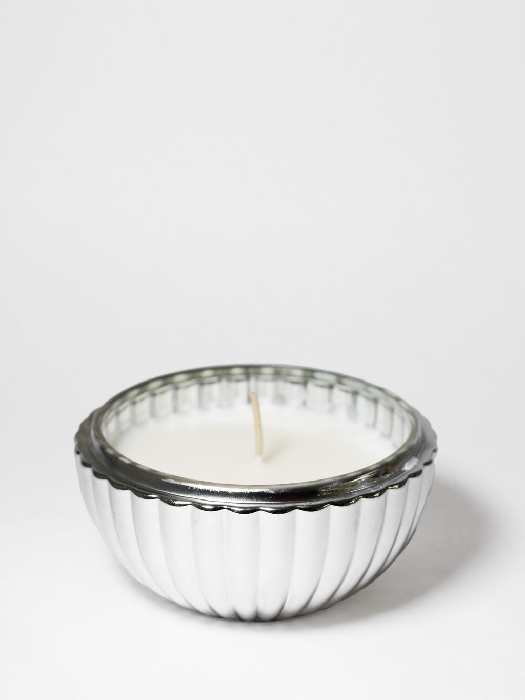 Elegant Firewood & Silver Fir 6 oz scented candle