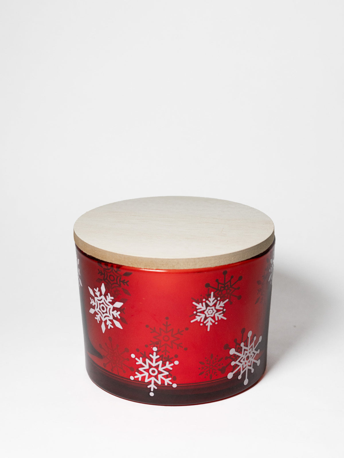 Elegant Winter Pine 12 oz scented candle