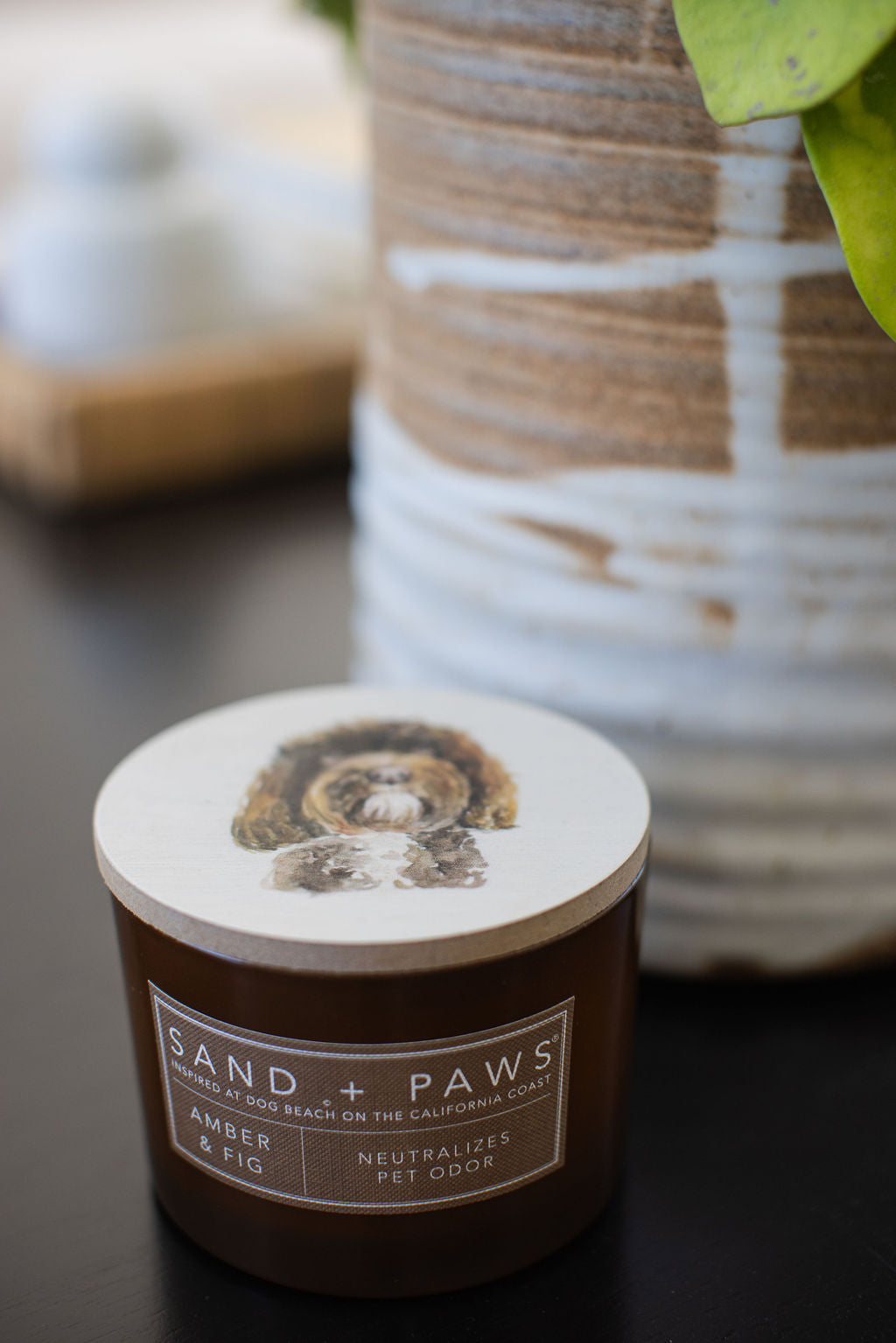 Elegant Sand + Paws Amber & Fig 12 oz scented candle