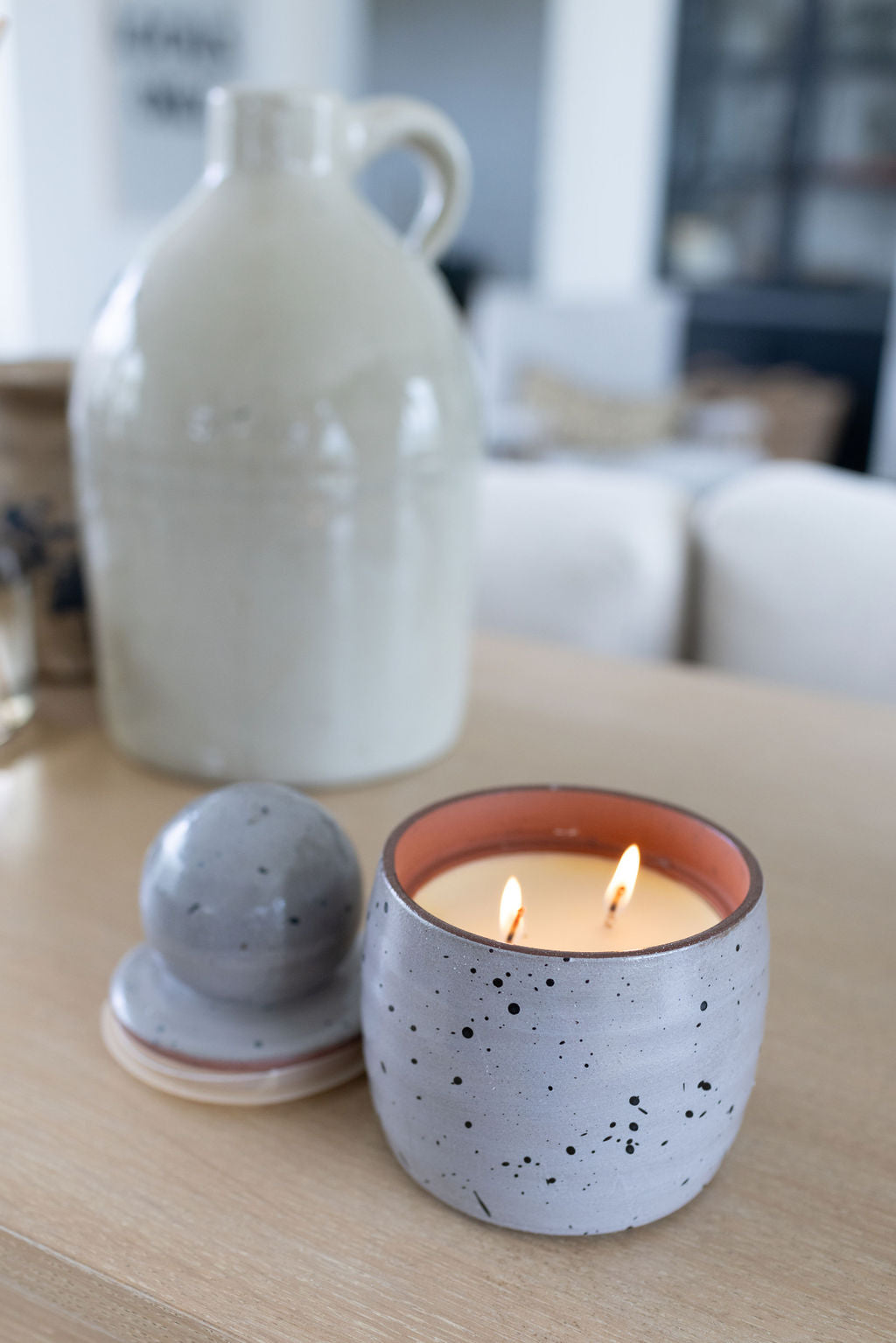 Elegant Vanilla Sandalwood Natural Home 13 oz scented candle