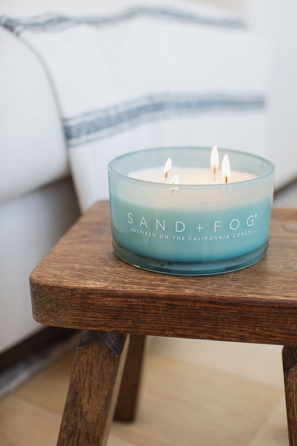 Elegant California Beach House 23 oz scented candle