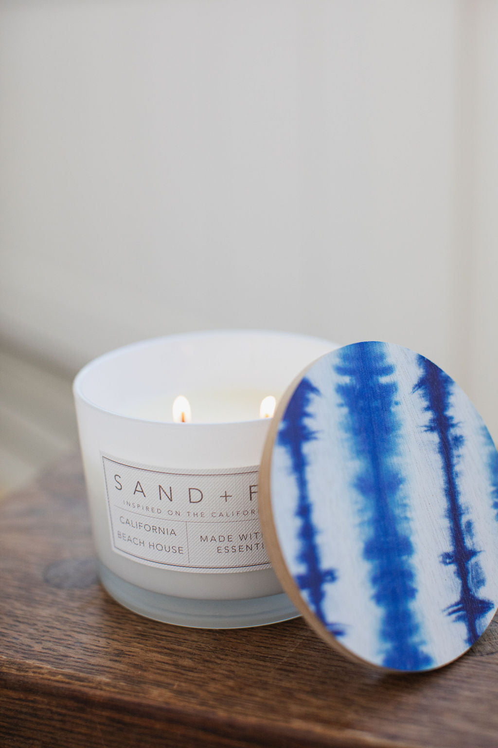 Elegant California Beach House 12 oz scented candle
