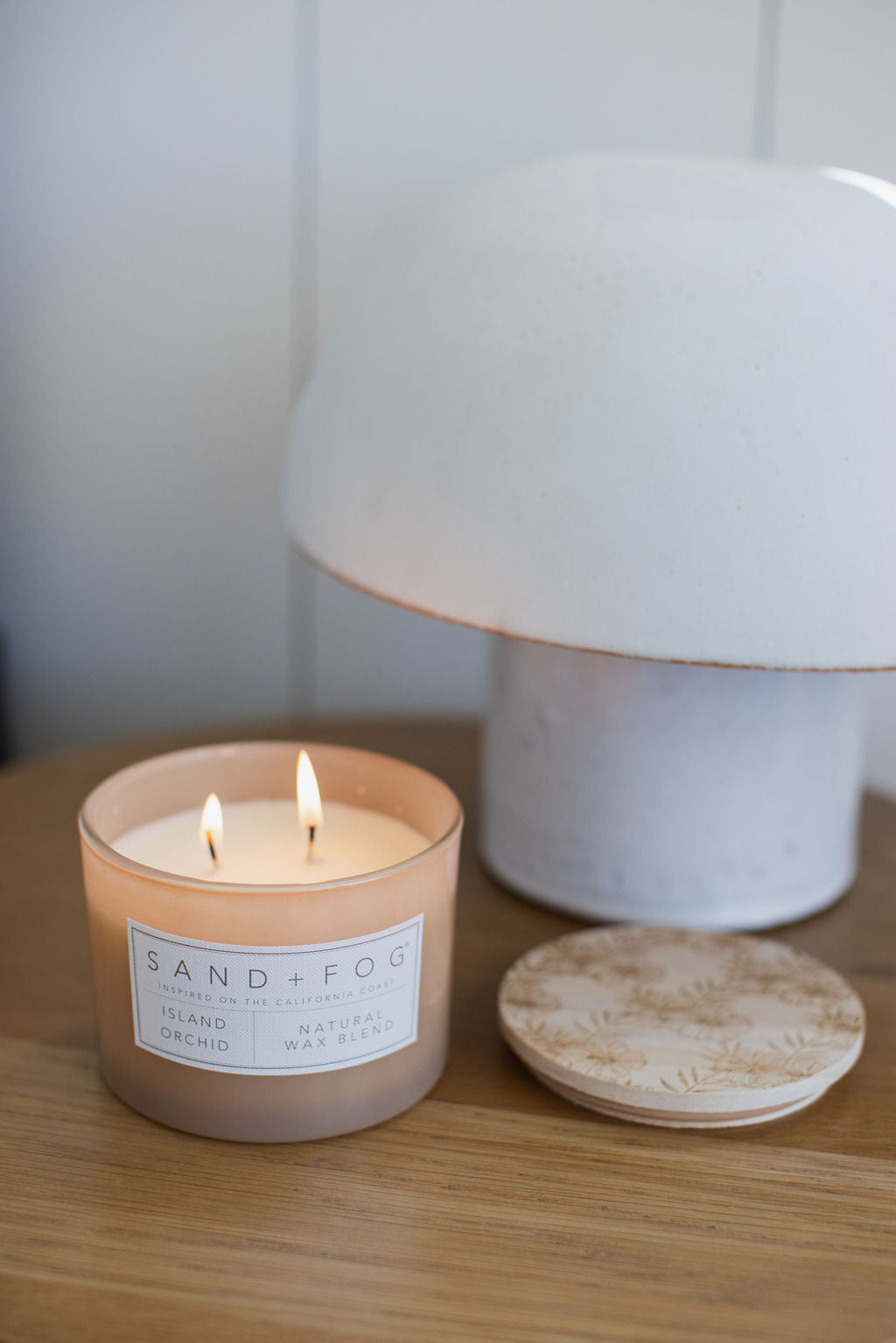 Elegant Island Orchid 12 oz scented candle