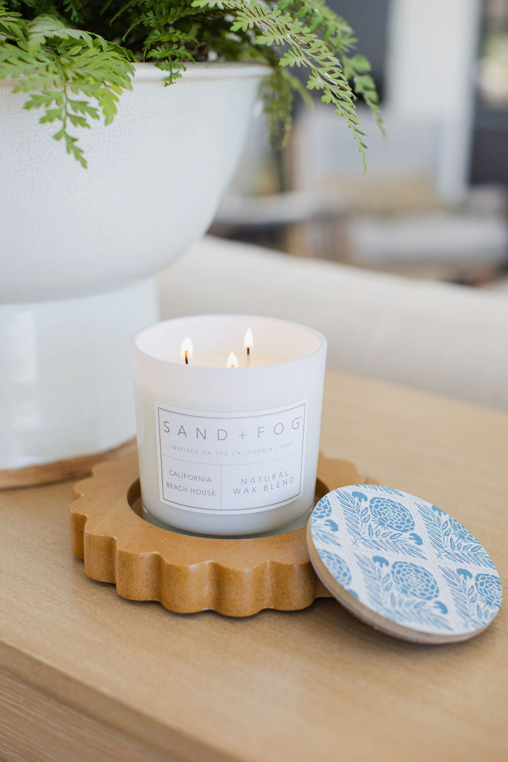 Elegant California Beach House 21 oz scented candle