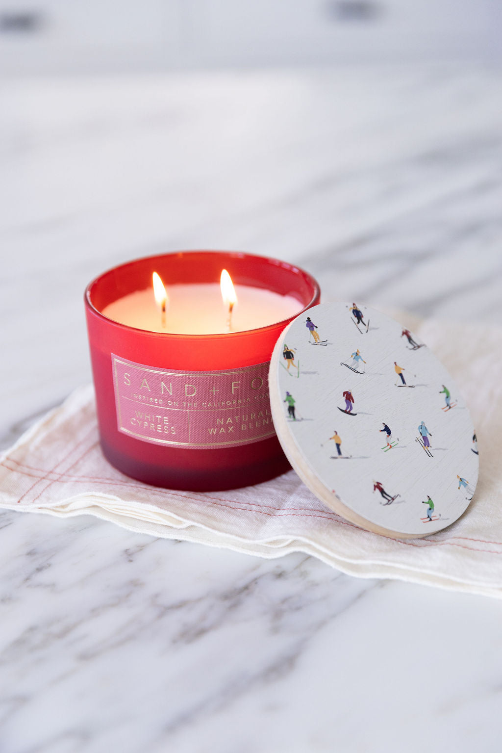 Elegant White Cypress 12 oz scented candle