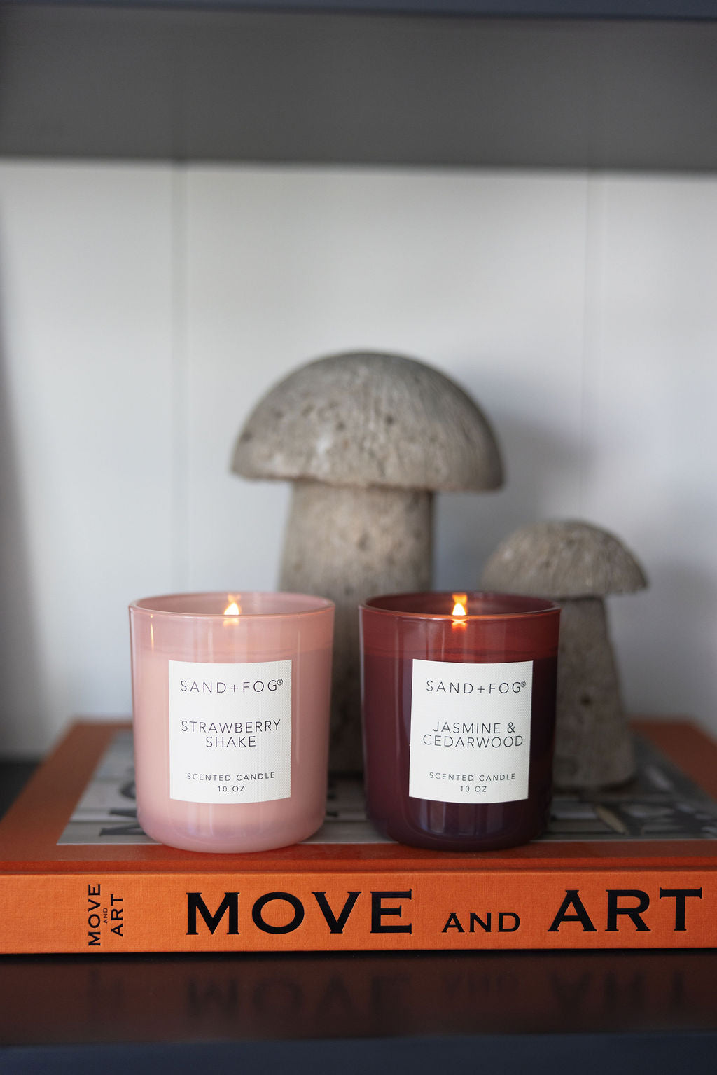 Elegant Strawberry Shake 10 oz scented candle