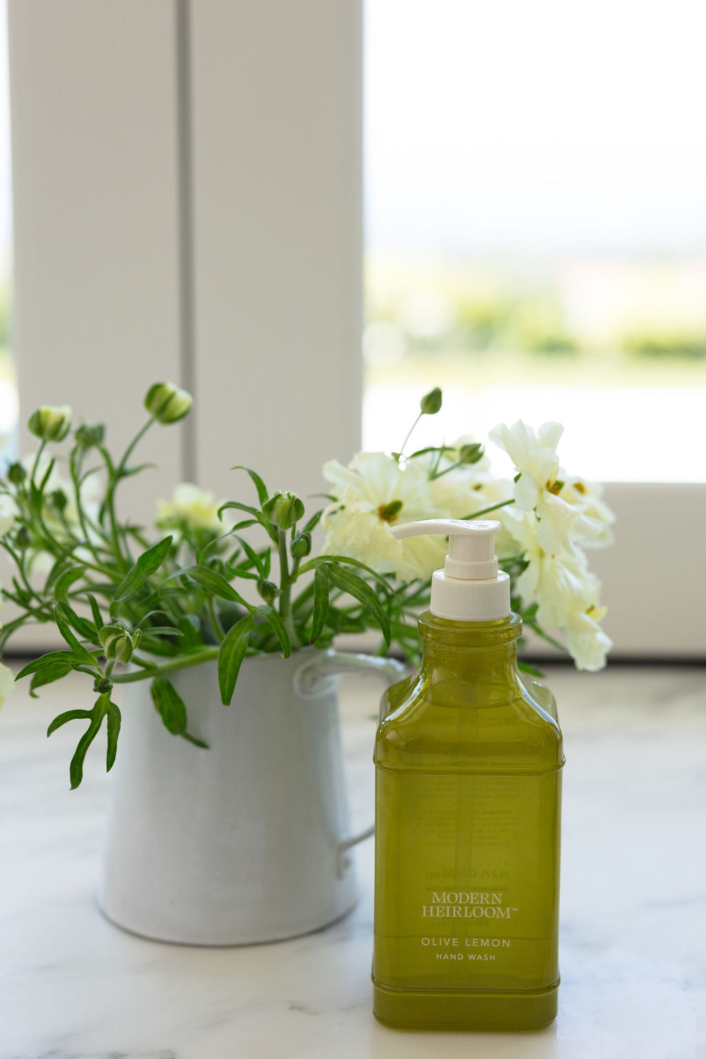 Nourishing Olive Lemon Modern Heirloom 15.2 oz Liquid Hand Soap