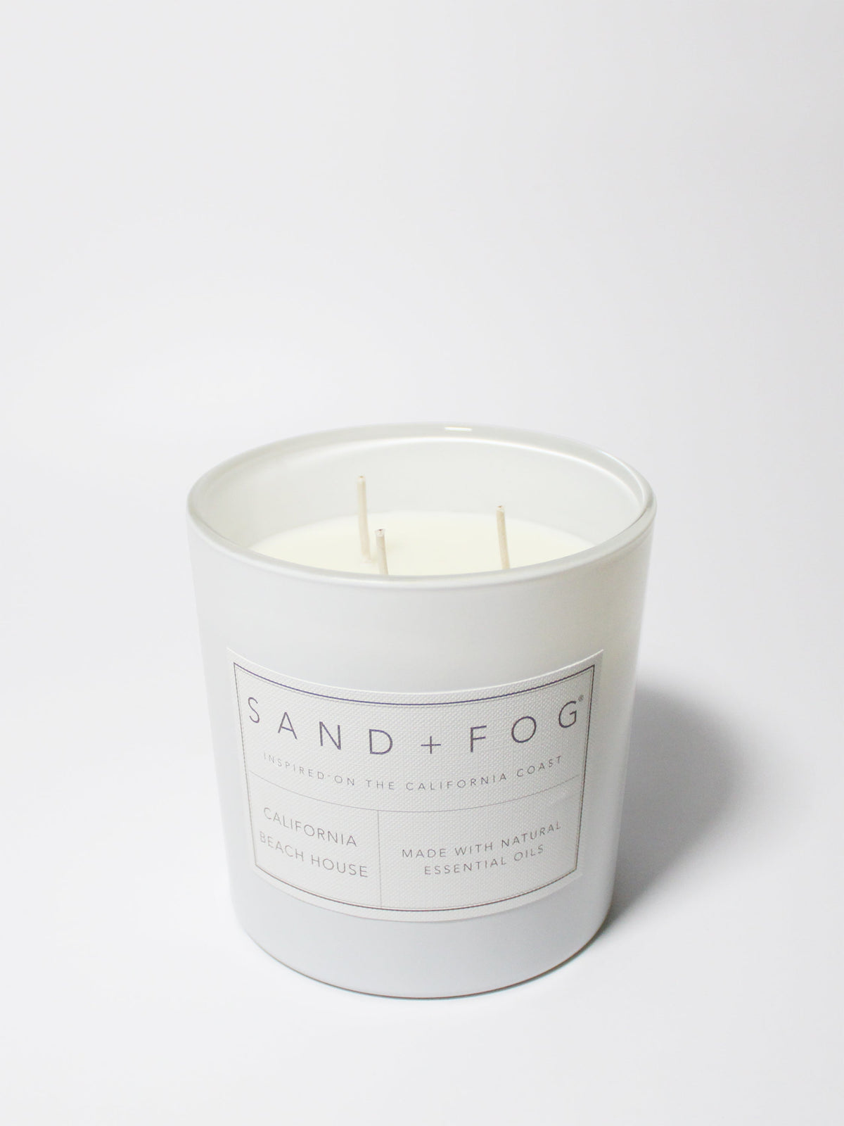 Elegant California Beach House 21 oz scented candle