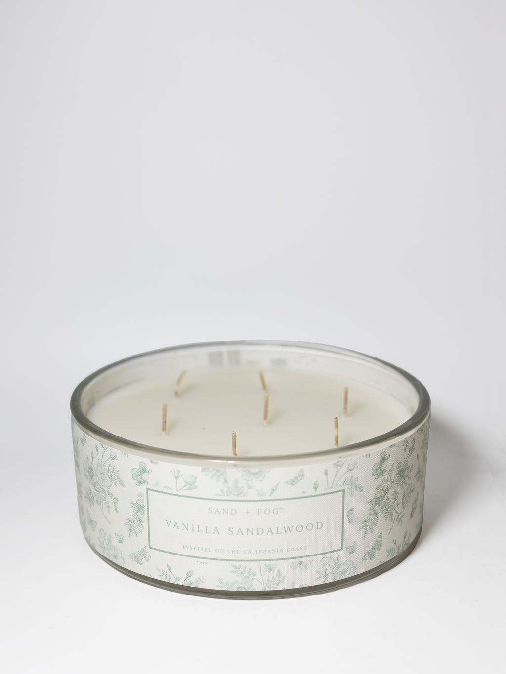 Elegant Vanilla Sandalwood 34 oz scented candle