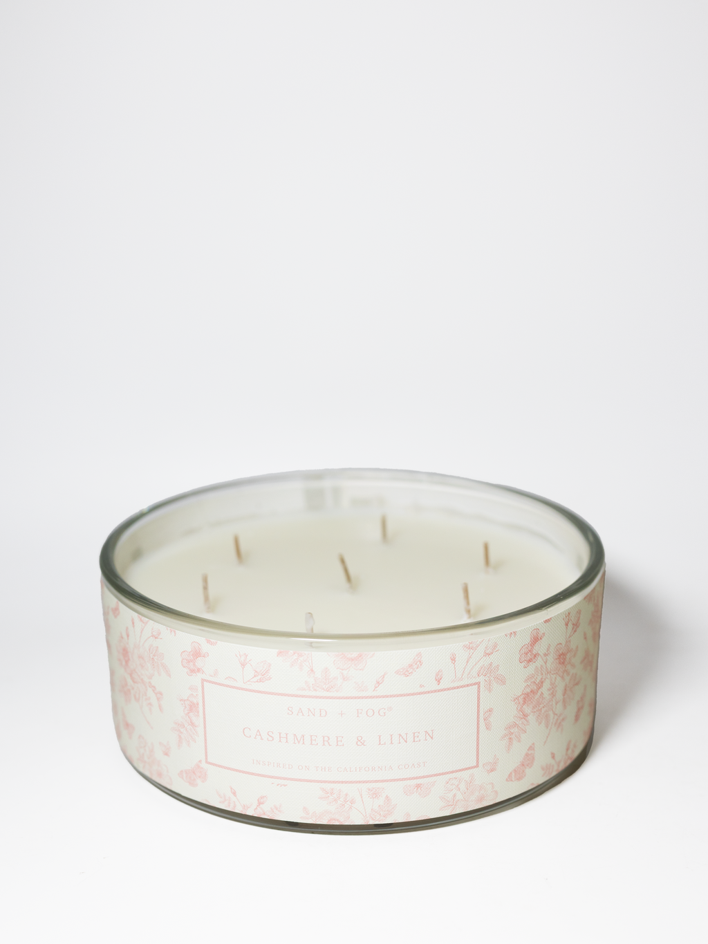 Elegant Cashmere & Linen 34 oz scented candle
