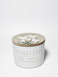 Elegant Beach Linen 12 oz scented candle
