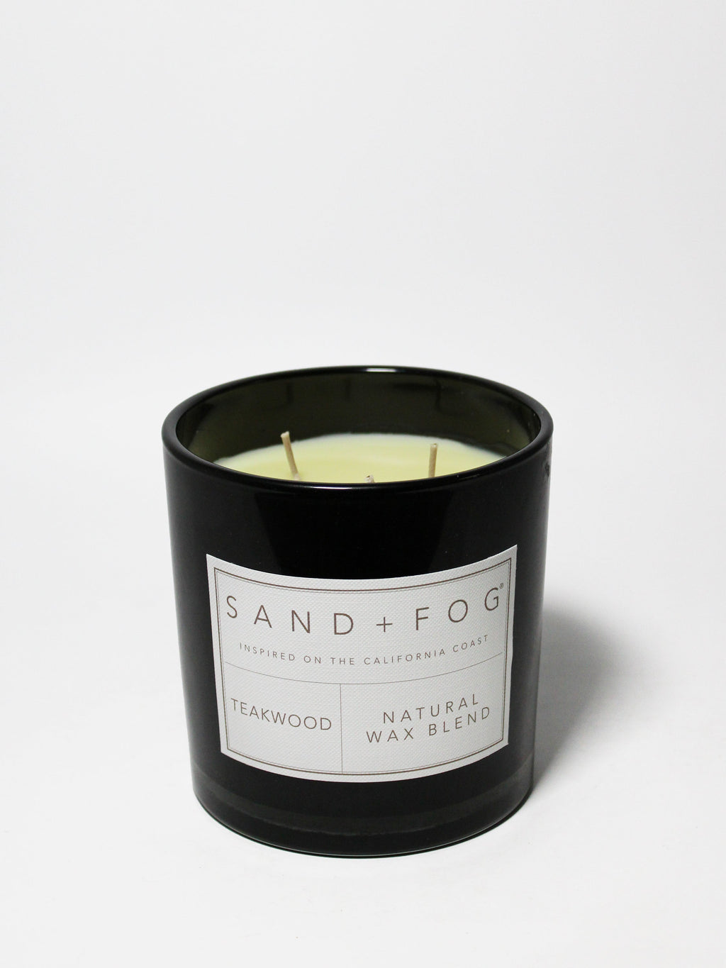 Elegant Teakwood 21 oz scented candle