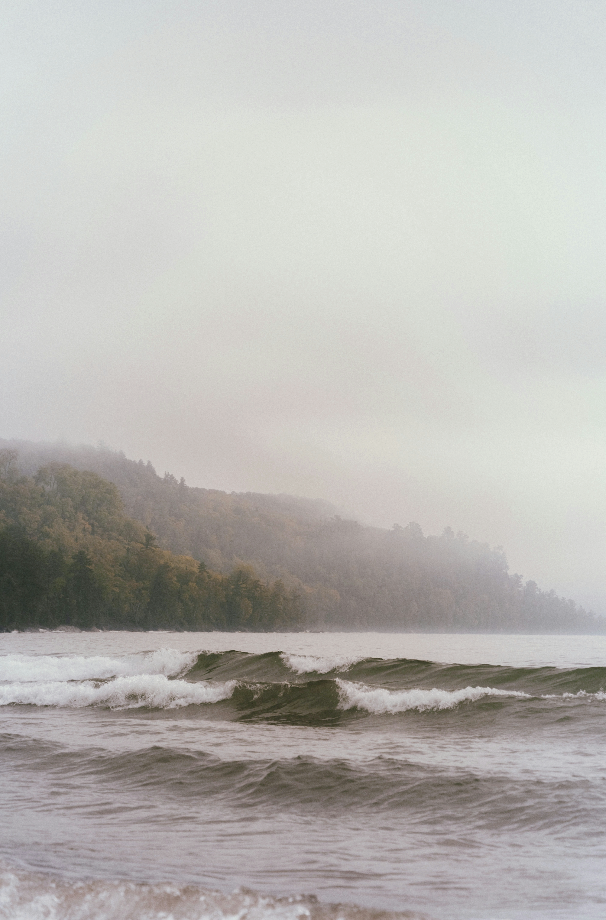 Elegant Ocean Mist 10 oz scented candle