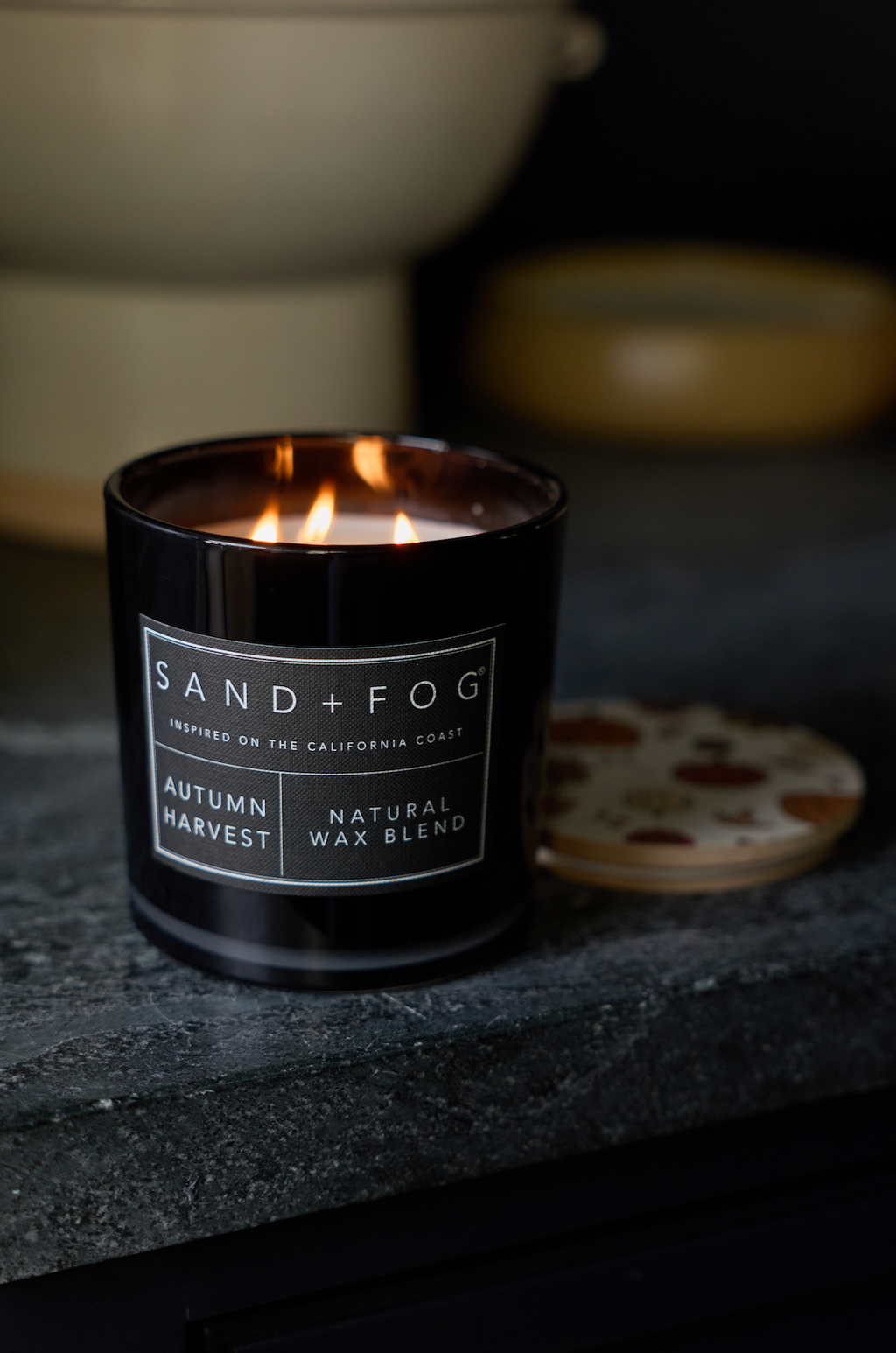 Elegant Autumn Harvest 21 oz scented candle