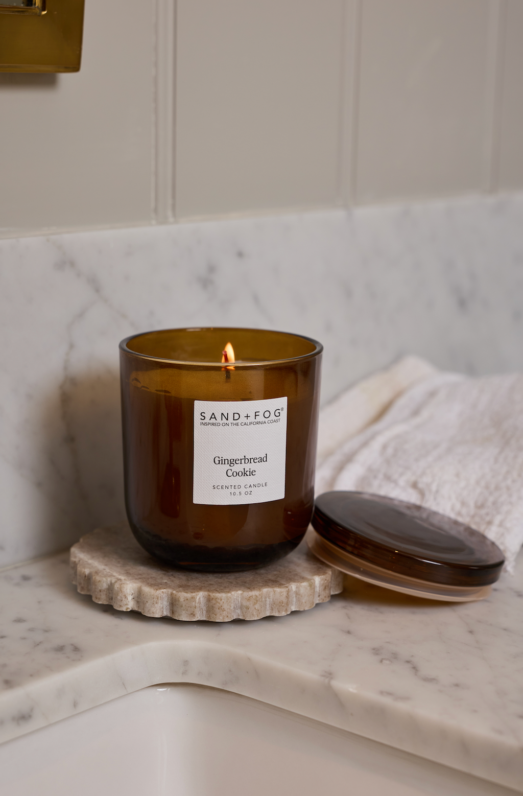 Elegant Gingerbread Cookie 10.5 oz scented candle