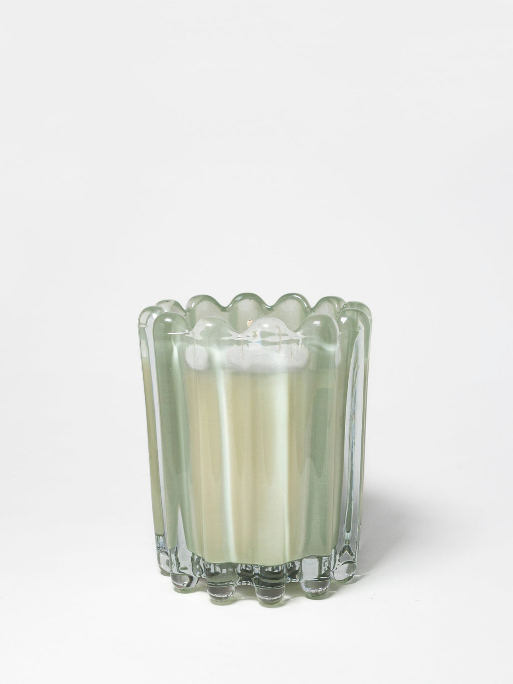 Elegant Pistachio Dream 8.5 oz scented candle