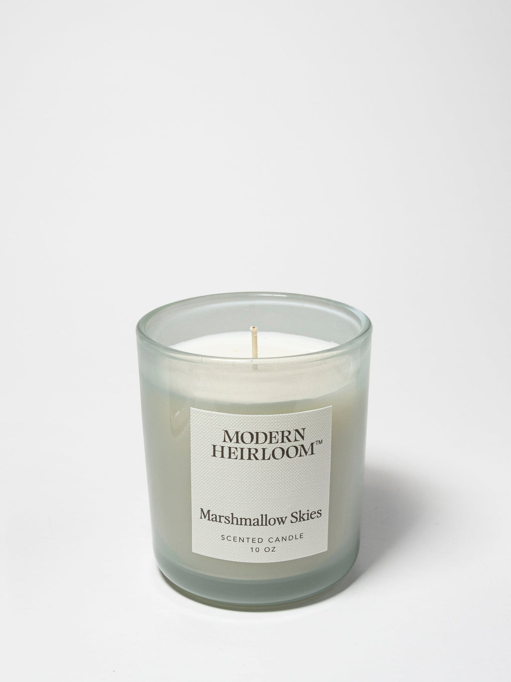 Elegant Marshmallow Skies 10 oz scented candle
