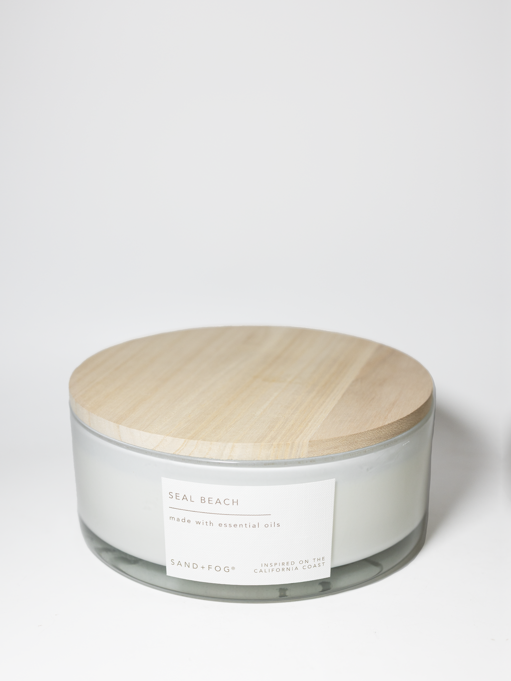 Elegant Seal Beach 34 oz scented candle