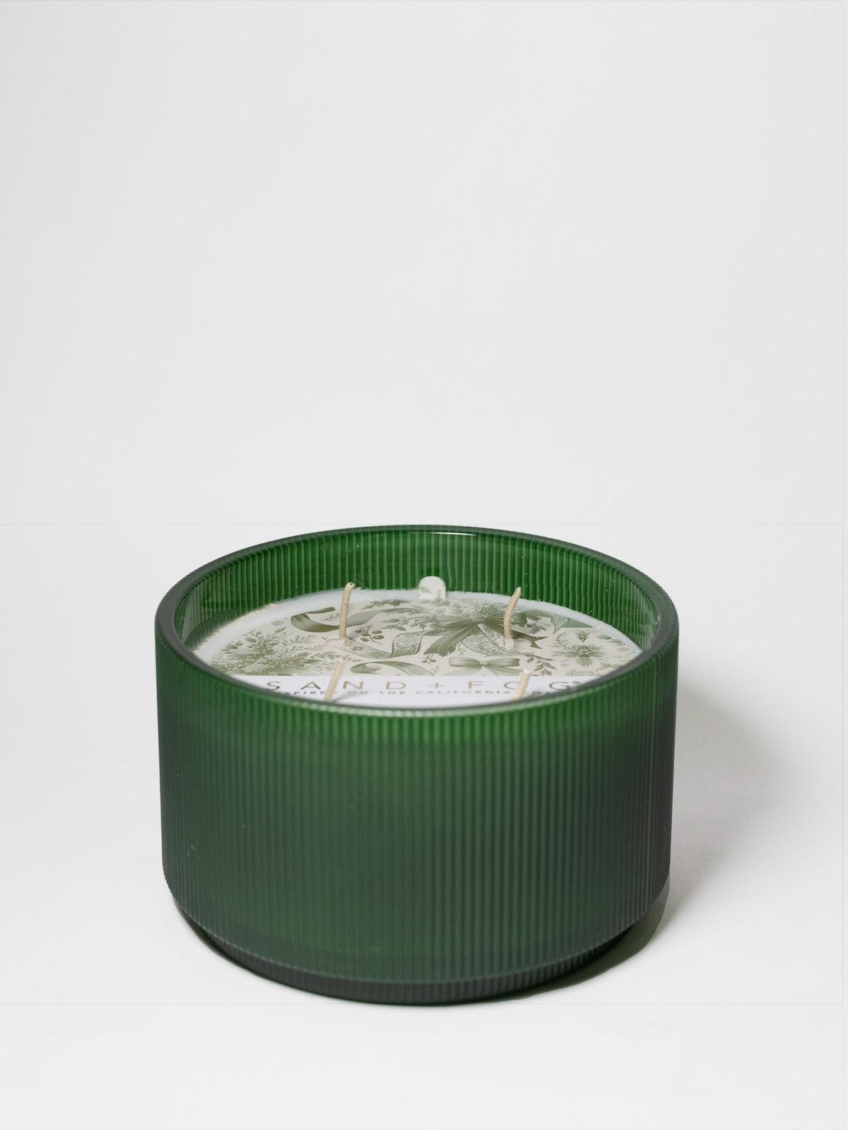 Elegant Pine & Sage 24 oz scented candle