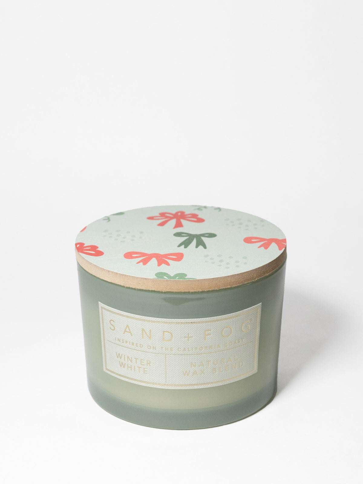 Elegant Winter White 12 oz scented candle