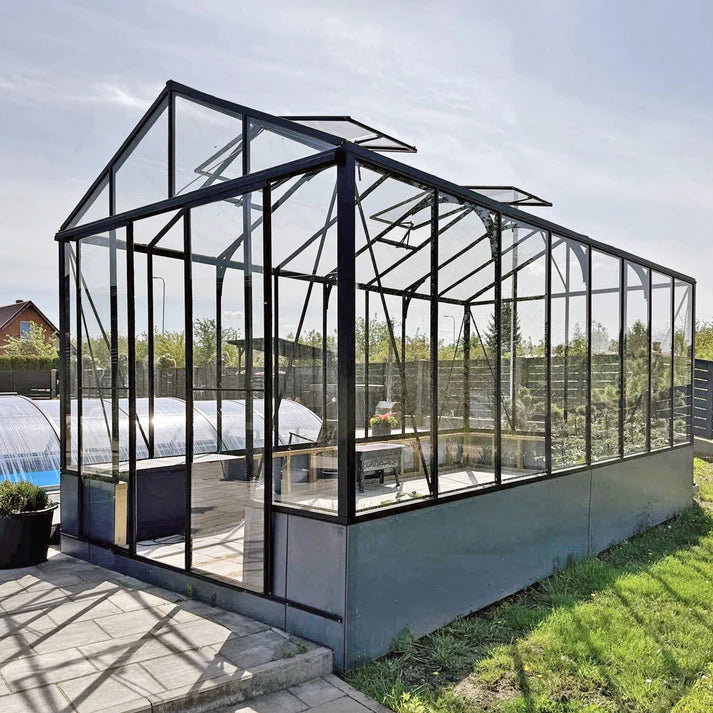 ON-WALL MODERN greenhouse